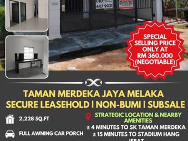 Terraced House for sale in Malaka