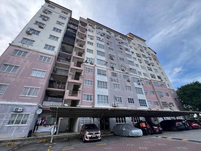 Apartment for sale in Kajang, Langat