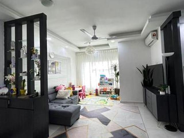 Apartment for sale in Petaling, Subang Jaya