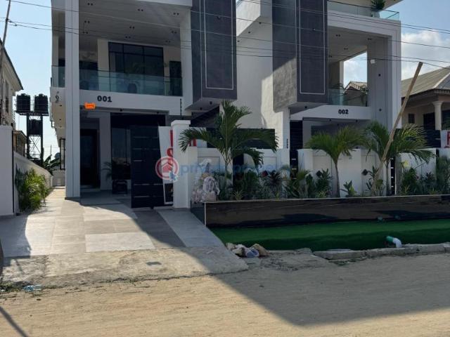 House for sale in Eti Osa, Lagos
