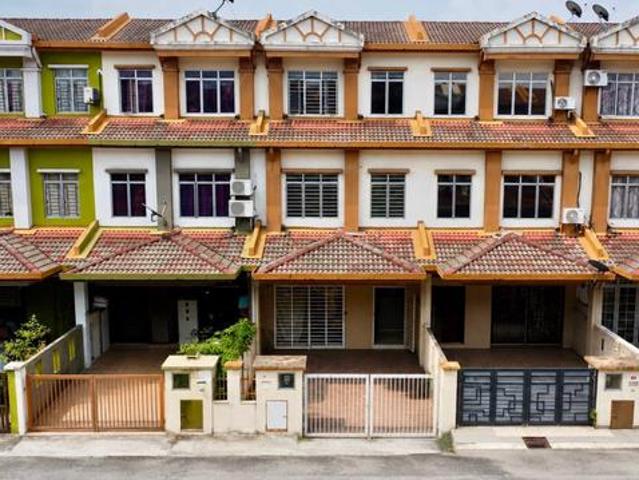 Property for sale in Petaling, Subang Jaya