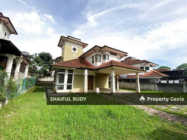 Bungalow for sale in Kajang, Langat