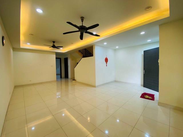 Terraced House for sale in Alam Impian, Selangor