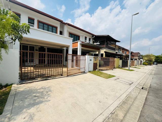 Terraced House for sale in Petaling, Subang Jaya
