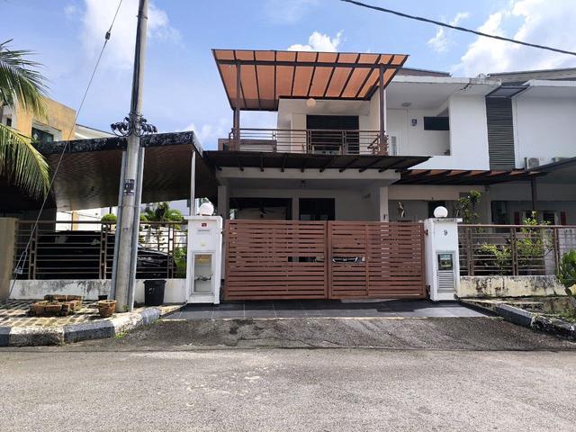 Residential House for sale in Malaka