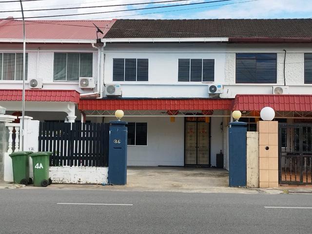 Terraced House for sale in Kuching