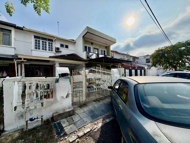 Terraced House for sale in Country Heights Damansara, Kuala Lumpur