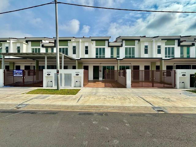 Terraced House for sale in Tanjong Sepat, Selangor