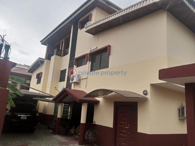 House for sale in Amuwo odofin