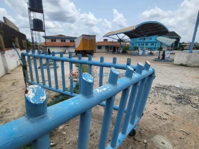 Commercial for sale in Ibadan