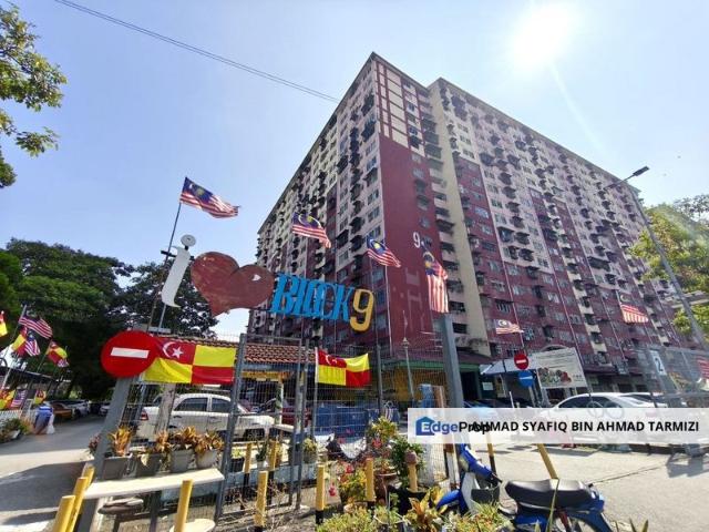 Flat for sale in Petaling, Damansara Damai
