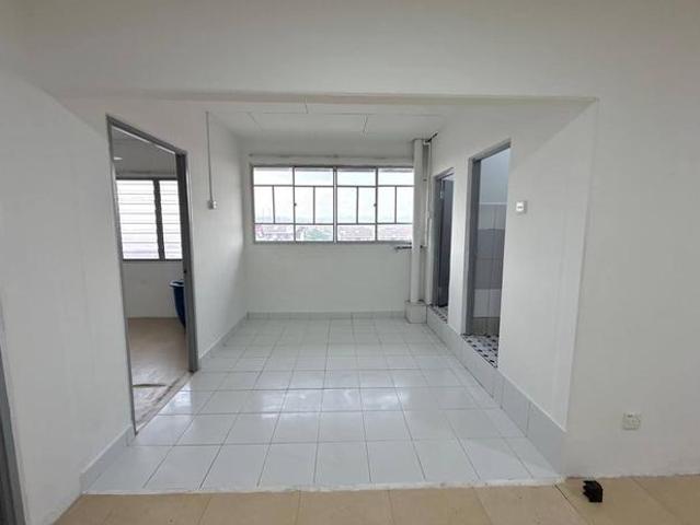 Flat for sale in Kajang, Langat