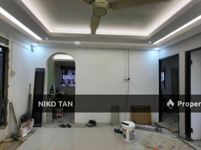 Flat for sale in Pulai, Bukit Ledang