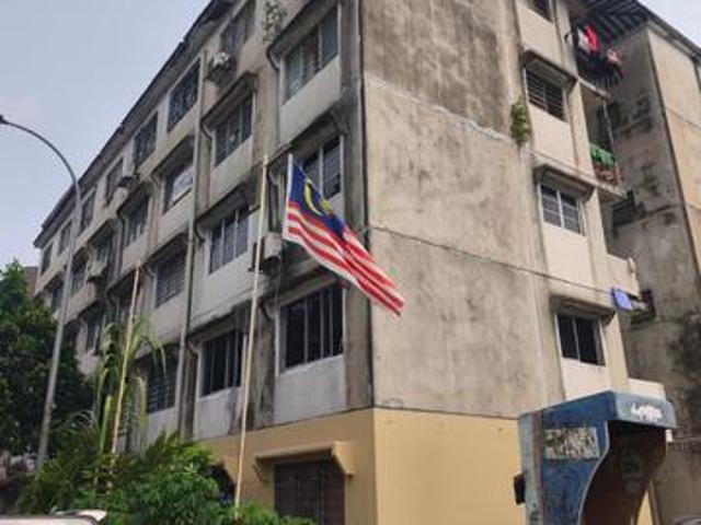 Flat for sale in Ampang, Majlis Perbandaran Ampang Jaya