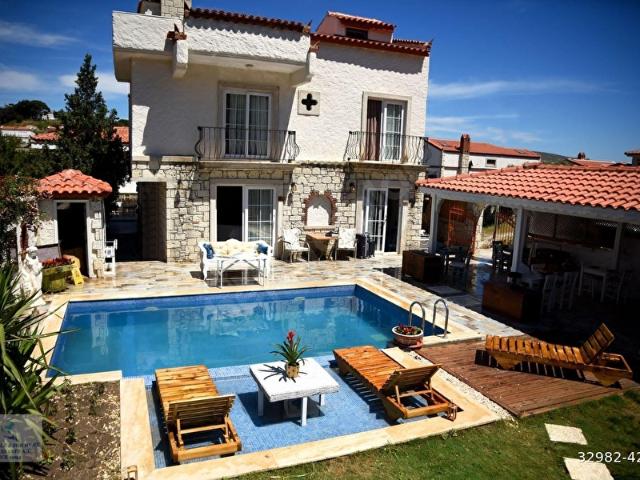 Çeşme, İzmir içerisinde satılık Turistik Tesis