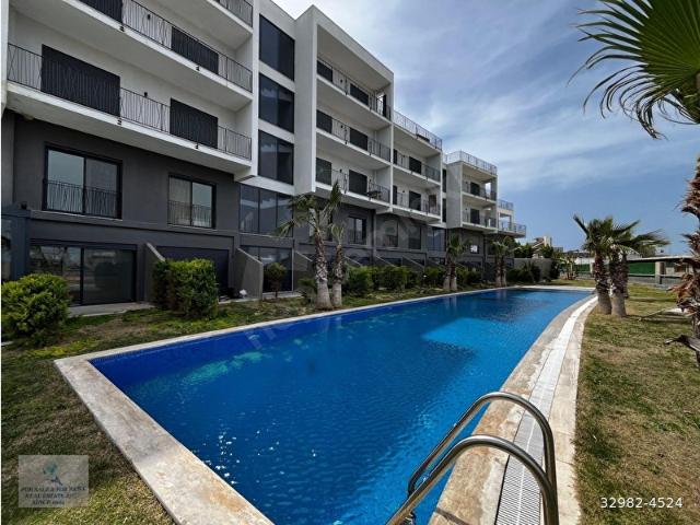 Çeşme, İzmir içerisinde satılık Residence