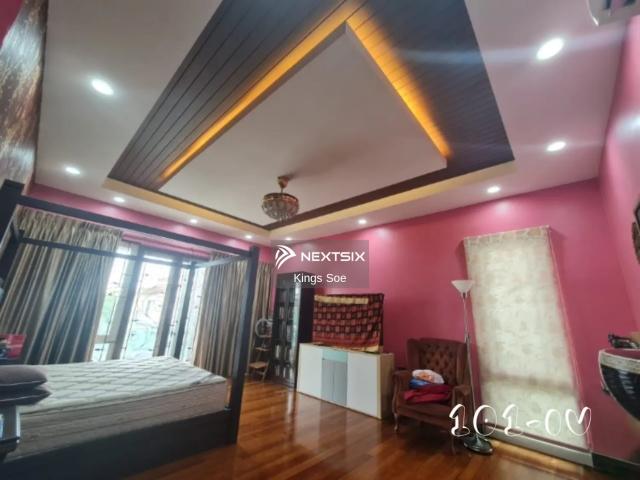 Residential House for sale in Country Heights Damansara, Kuala Lumpur