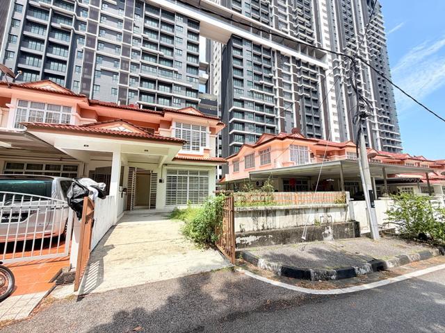 Terraced House for sale in Georgetown, Penang
