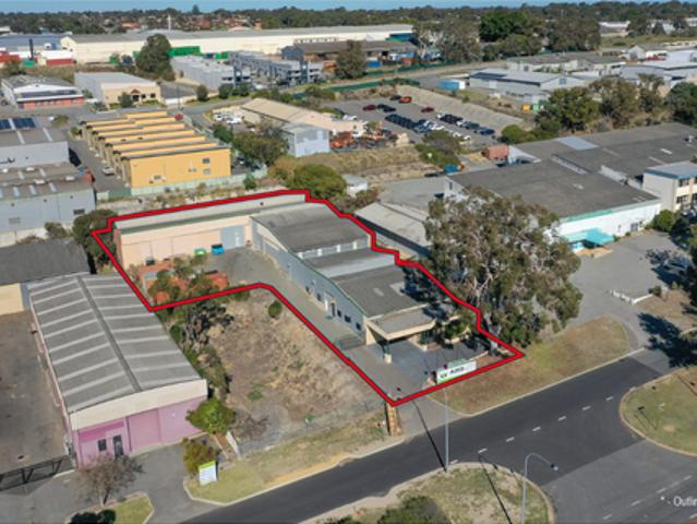 Warehouse for rent in O'connor, Western Australia