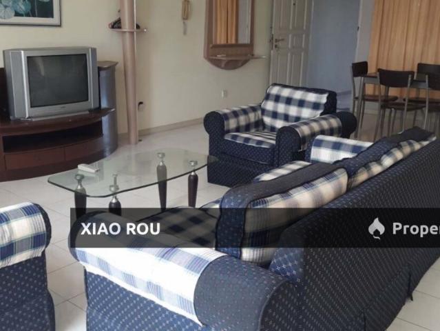 Condominium for sale in Malaka