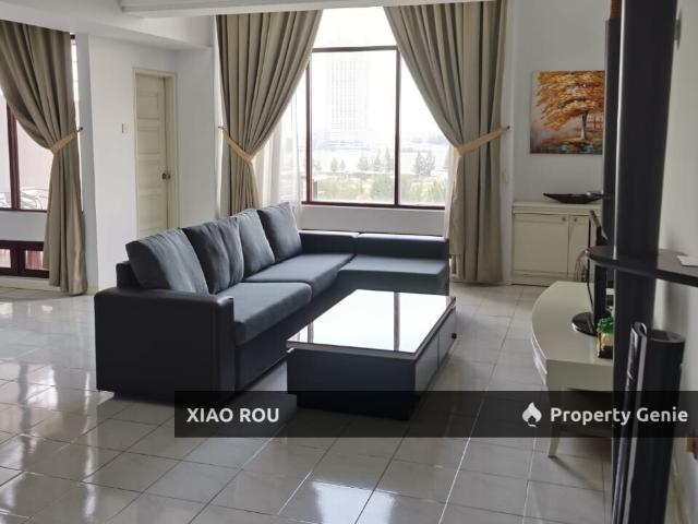 Condominium for sale in Malaka