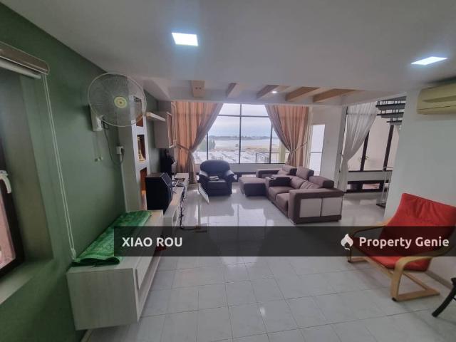 Condominium for sale in Malaka