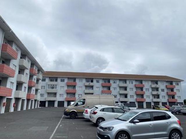 Apartment for sale in Milnerton, Western Cape