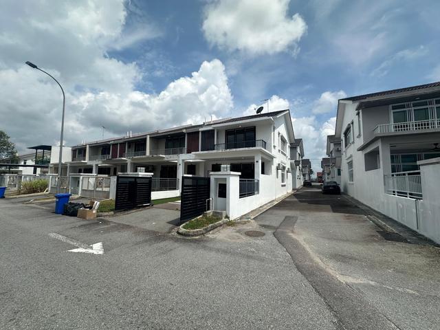 Terraced House for sale in Kota Tinggi, Johor