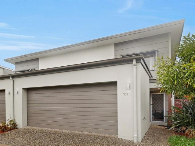 Townhouse for sale in Toombul, Queensland