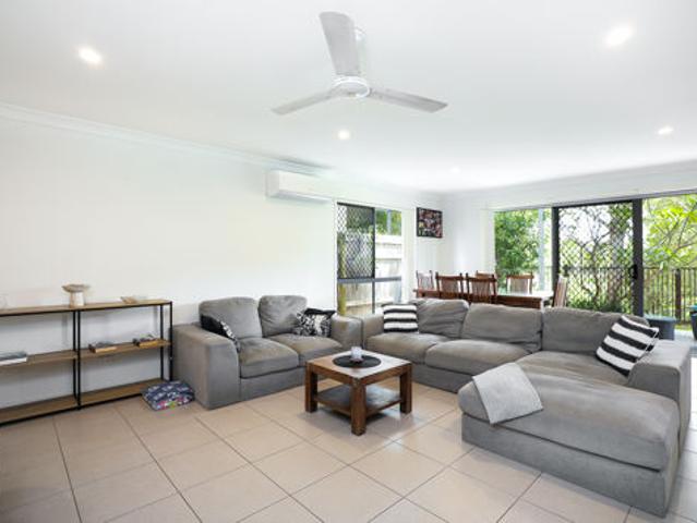 Townhouse for sale in Toombul, Queensland