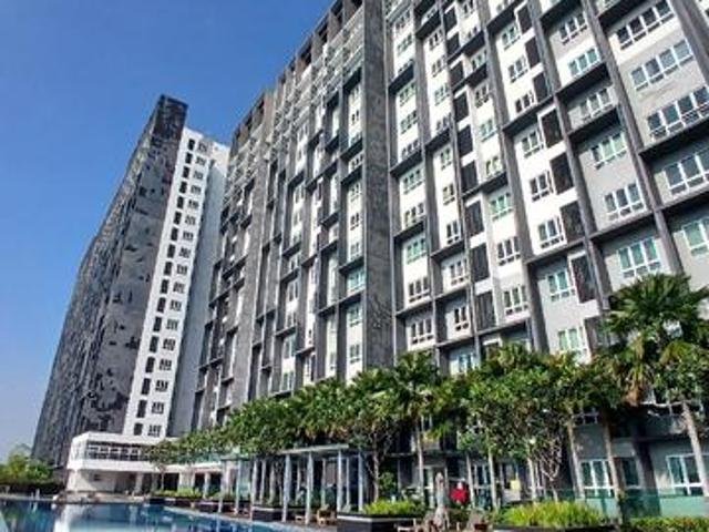 Serviced Residence for sale in Port Klang, Selangor