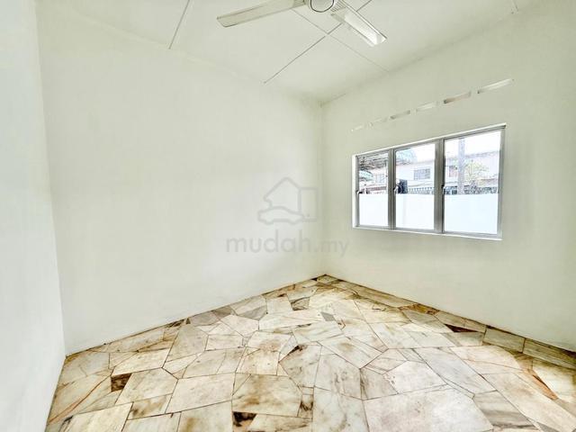 Warehouse for sale in Kota Kinabalu, Bahagian Pantai Barat