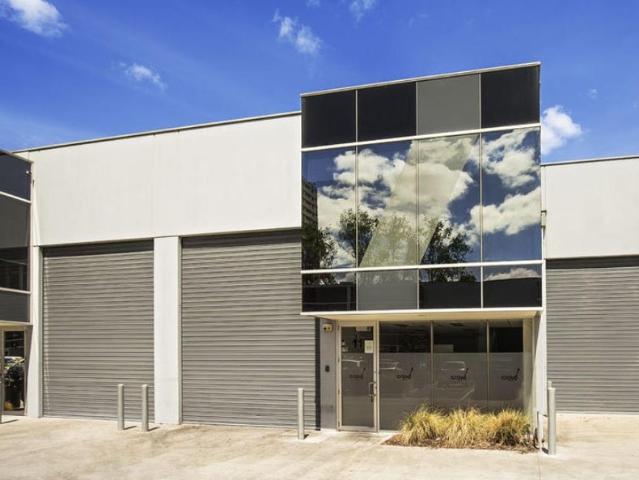 Townhouse for sale in Camerons Creek, Victoria