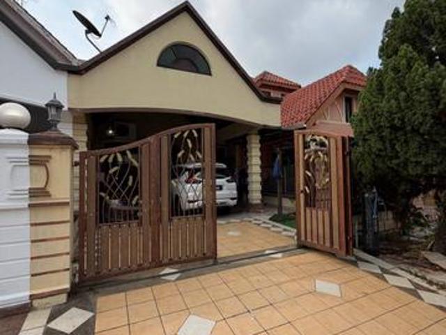 Terraced House for sale in Ulu Tiram, Johor