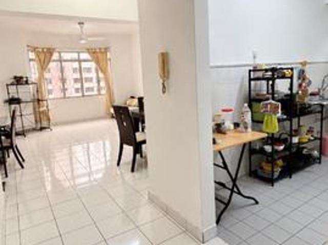 Condominium for sale in Petaling Jaya, Petaling