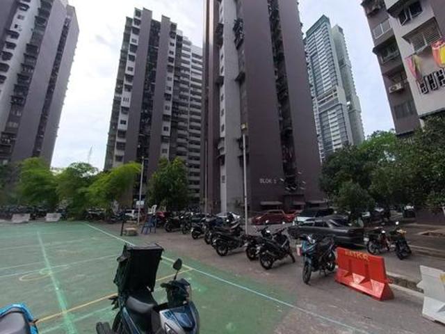 Flat for sale in Country Heights Damansara, Kuala Lumpur