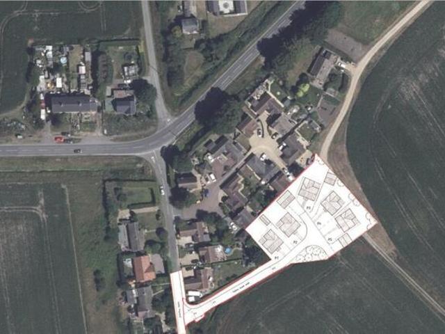 Land for sale in Barholm, Lincolnshire