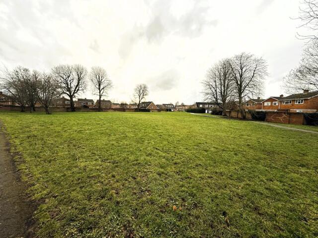 Land for sale in Leighton-Linslade, Linslade