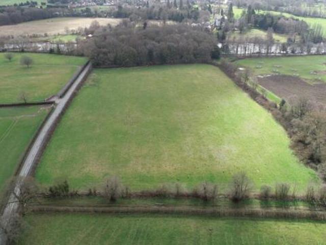 Land for sale in Bilbrook, Great Chatwell