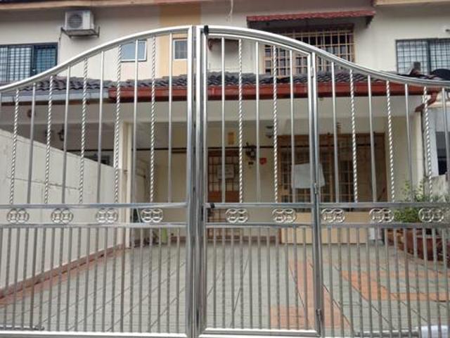 Terraced House for sale in Petaling, Subang Jaya