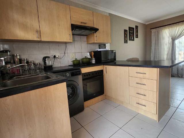 Townhouse for sale in Ekurhuleni, Gauteng