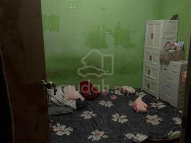 Flat for sale in Selayang, Selangor