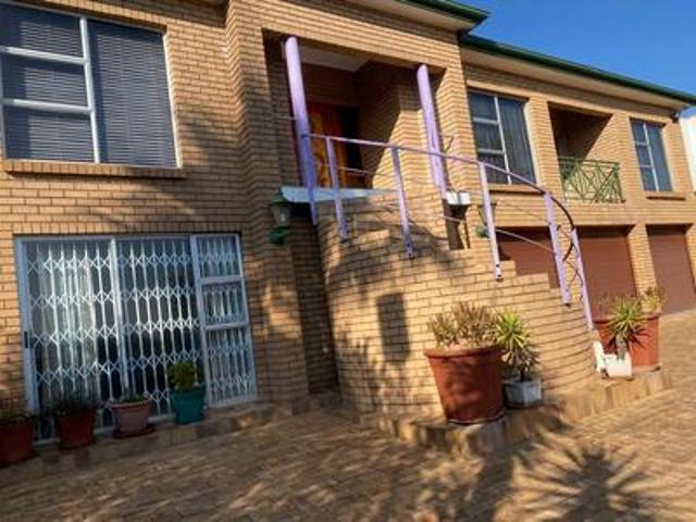 House for sale in Queenstown, Eastern Cape