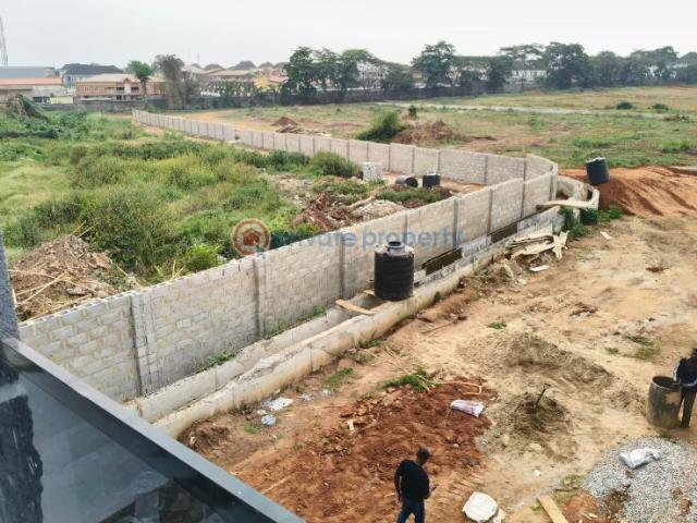 Land for sale in Lagos