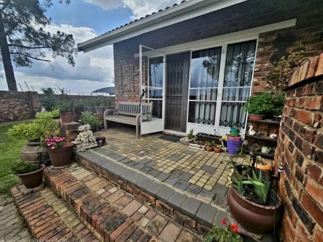 Townhouse for sale in Midvaal, Gauteng