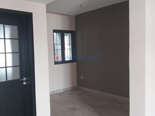 Commercial for sale in Lagos, Lekki