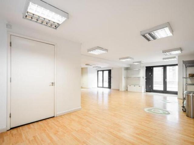 Office for sale in Shoreditch, Greater London