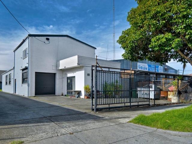 Warehouse for rent in Camerons Creek, Victoria