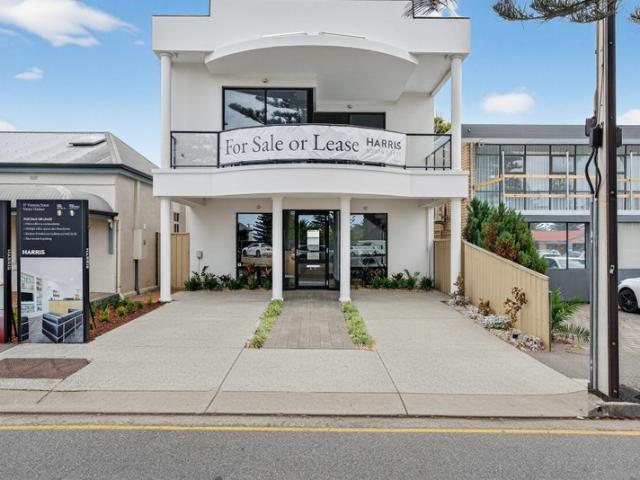 Office for sale in Victor Harbor, South Australia