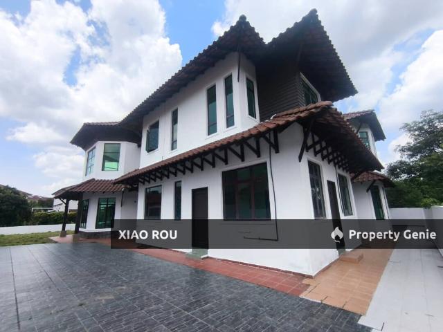 Bungalow for sale in Malaka